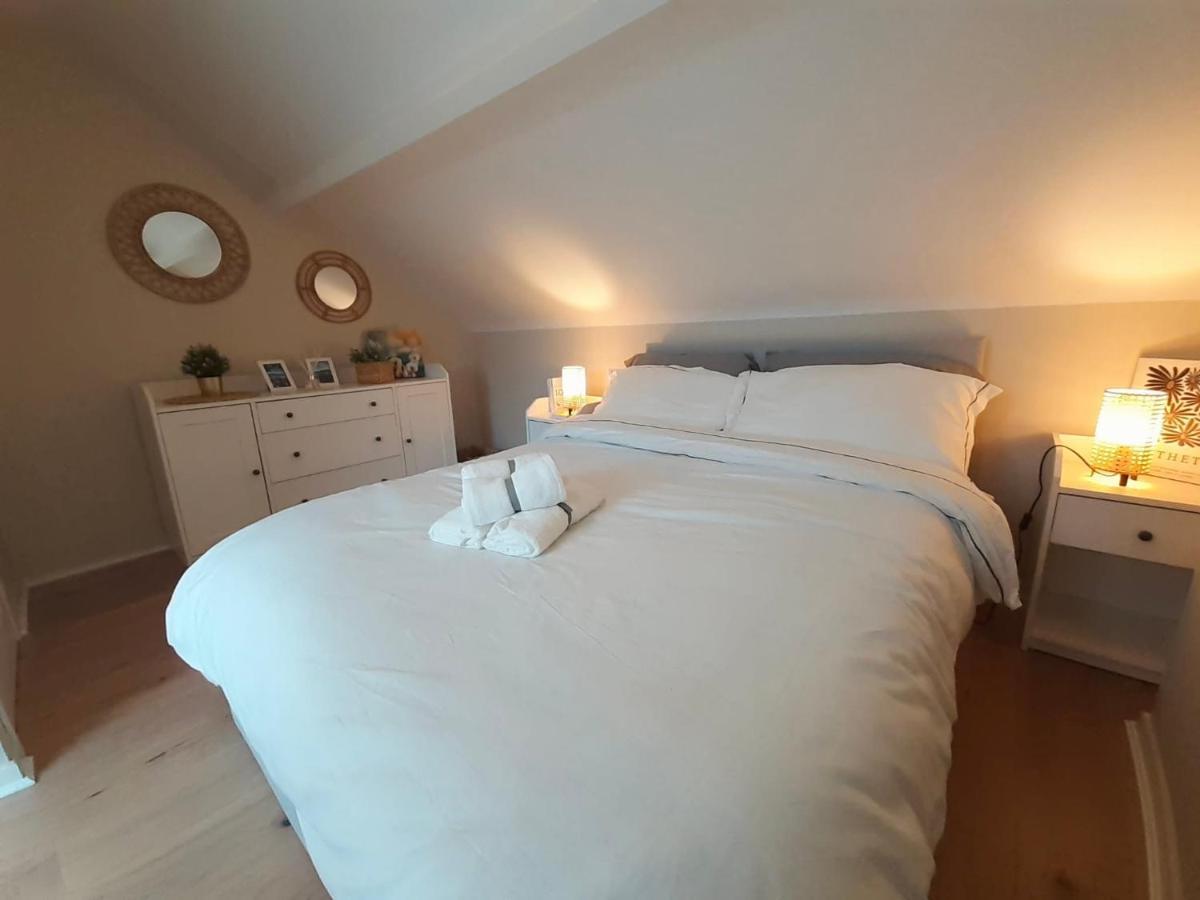 Апартаменты J&S Downtown Sky Attic House Белфаст Экстерьер фото